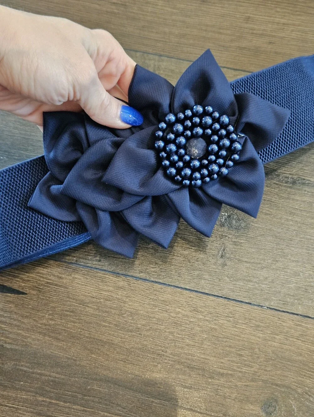 NWT Navy Blue Wide Stretch Waist Belt Oversized Floral Rosette Pearl Accent 80cm